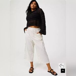 High-Rise Cropped Beach Linen Pant